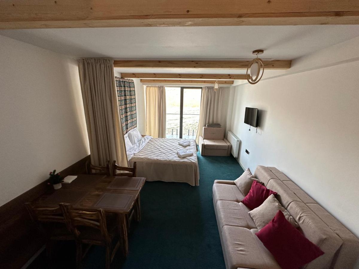 Atrium Mountain View Apartment, New Gudauri Eksteriør billede